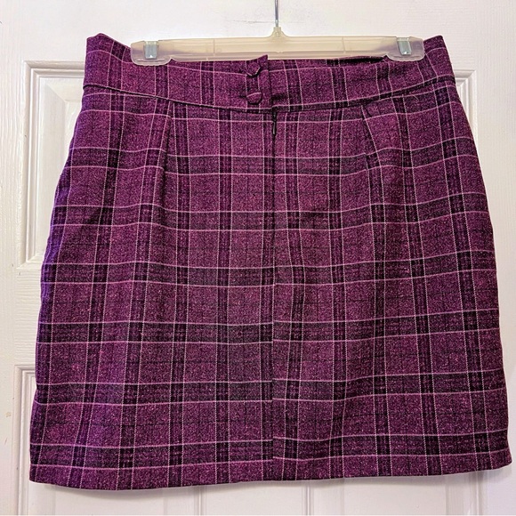 Plaid skirt - Picture 2 of 3